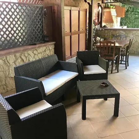 San Valentino לינה וארוחת בוקר