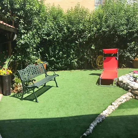 San Valentino לינה וארוחת בוקר 3*